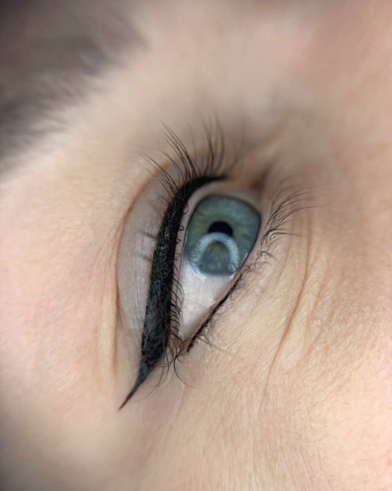 Foola Beauty resultaat eyeliner winged